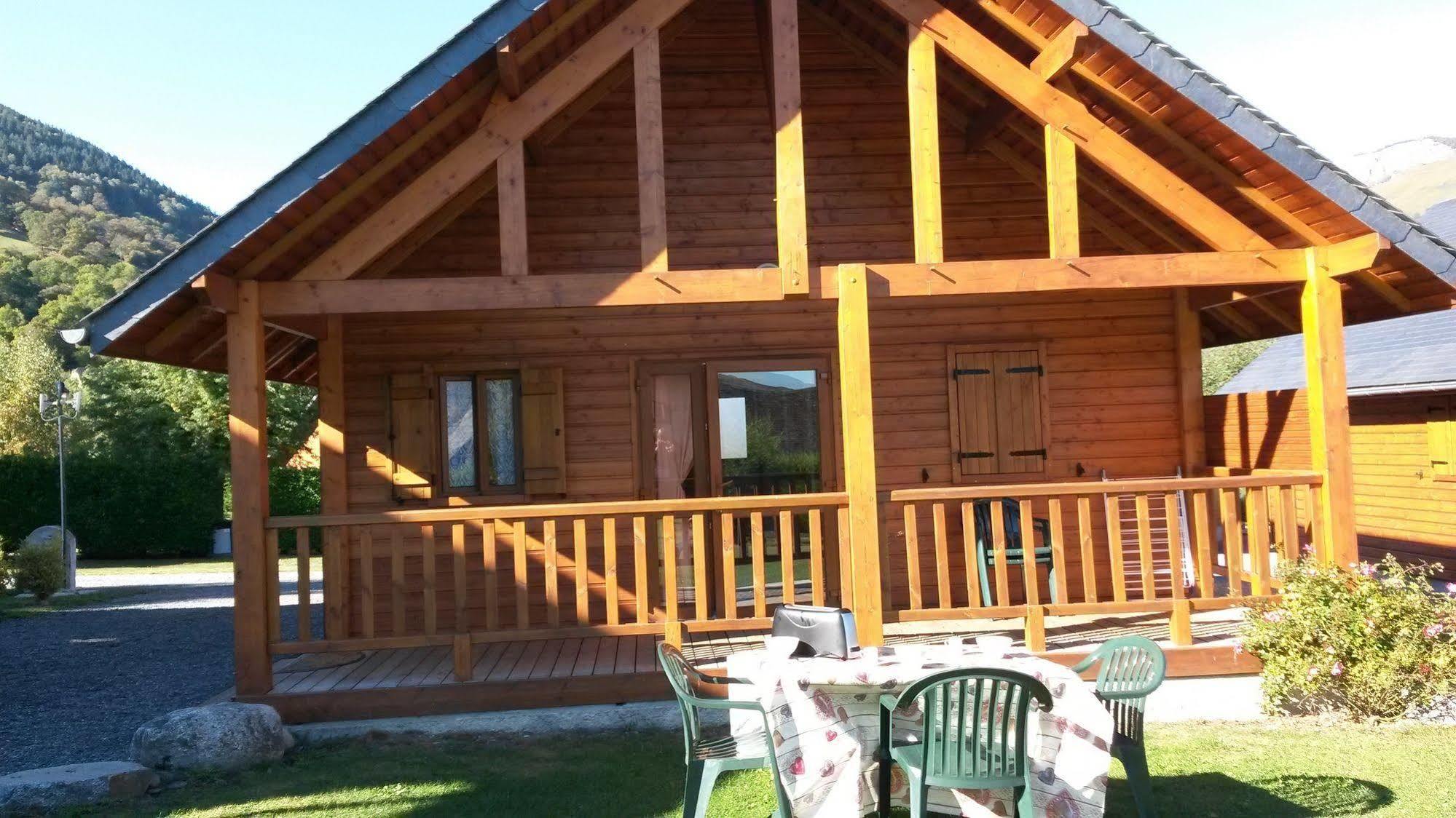 Chalets Du Lac Arcizans-Avant Exterior photo